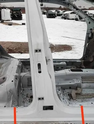 Volkswagen T-Cross Pillar (middle) 