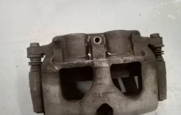 Dodge RAM Front brake caliper A002U688 867AC