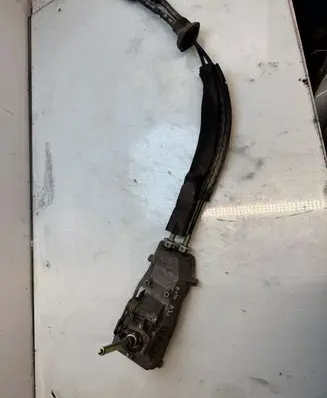 Audi A2 Gear shifter/selector 8z0711246a