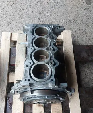 Toyota Yaris Engine block 1140021430 L3214 1NZ