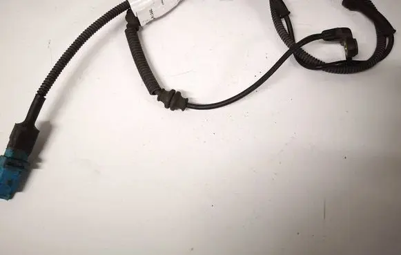 Citroen C5 ABS brake wheel speed sensor 9641309380