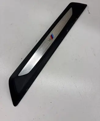 BMW 4 F36 Gran coupe Front sill trim cover 8051037