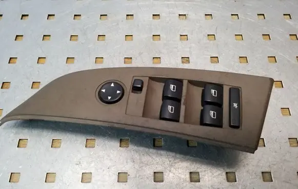 BMW 5 E60 E61 Electric window control switch 6939113