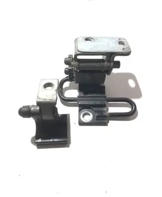 Audi Q7 4L Rear door lower hinge 4L0833412A XS42570
