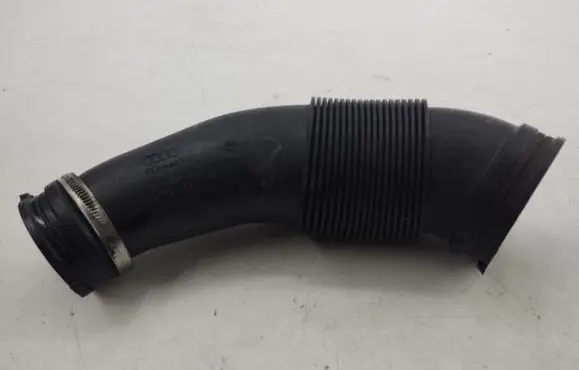 Audi A7 S7 4G Air intake hose/pipe 059129615L