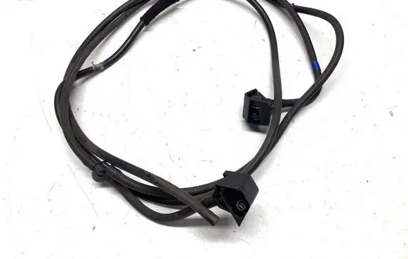 Nissan Qashqai Windshield washer spray nozzle 