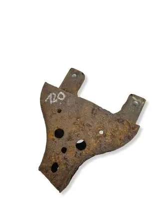 Toyota Land Cruiser (J120) Spare wheel mounting bracket 