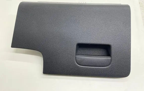 Volkswagen Tiguan Glove box 5M1858719E 5M1857921F