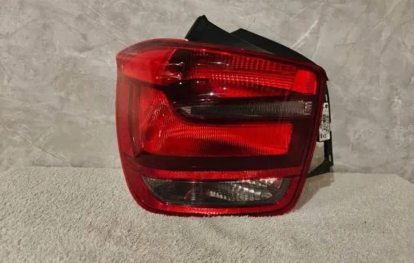 BMW 1 F20 F21 Rear/tail lights 7270095 14690006
