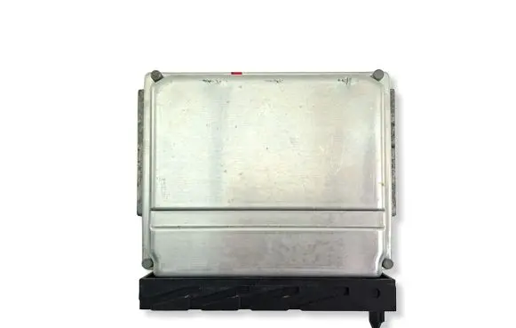 Volvo XC70 Engine control unit/module 0261206828 08627455A