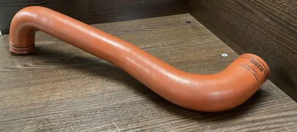 Intercooler hose/pipe