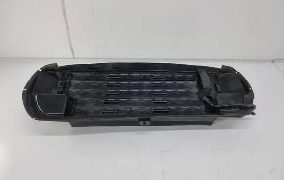 Jaguar F-Pace Intercooler air guide/duct channel MK838A303A