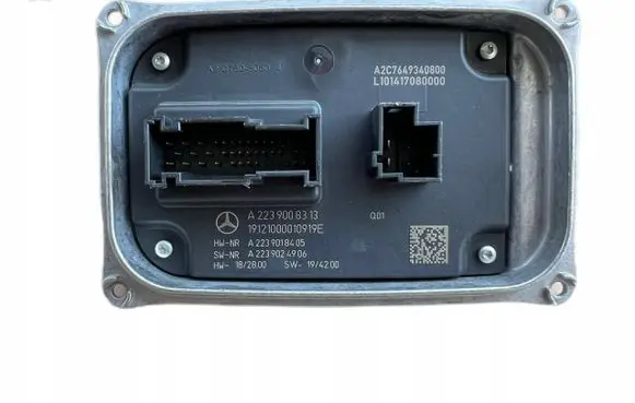 Mercedes-Benz S W223 LED ballast control module A2239008313 2239008313