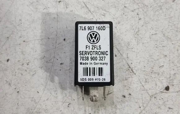 Volkswagen Touareg I Other relay 7L6907160D