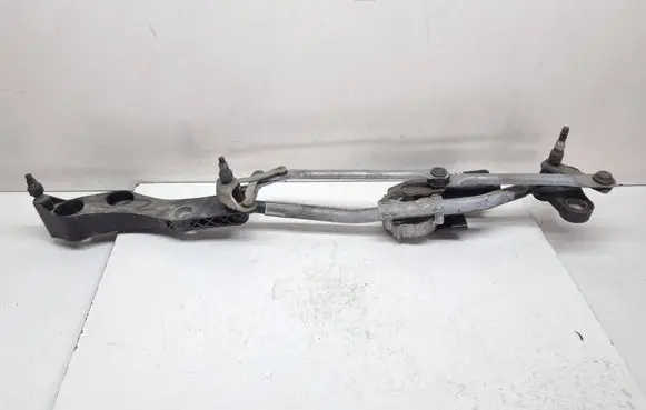 BMW 5 E60 E61 Front wiper linkage and motor 6934279