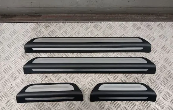 Audi Q3 8U sill trim set (inner) 8U0853375 8U0853375A 8U0853376