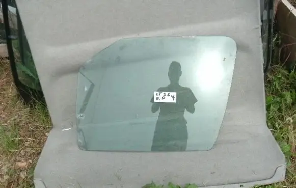 Mercedes-Benz Sprinter W906 Sliding door window/glass 643643643