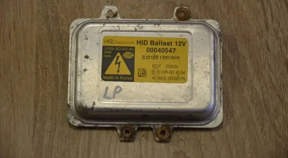Opel Antara Headlight ballast module Xenon 