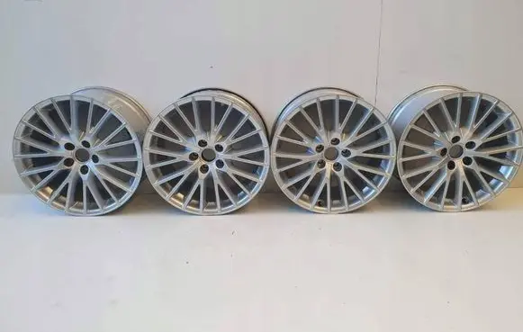 Audi TT TTS RS Mk3 8S R18 alloy rim 8S0601025D