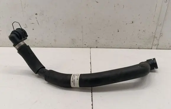 Mercedes-Benz EQE v295 Engine coolant pipe/hose A2978307102