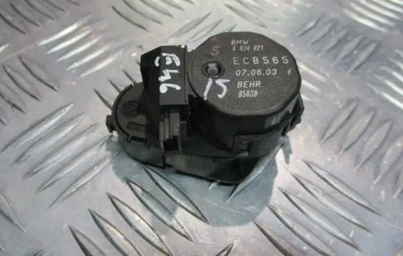 BMW 3 E46 Central body control module 6934821