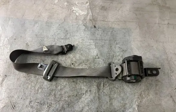 Jeep Grand Cherokee (WK) Front seatbelt P1CL67BD5AD