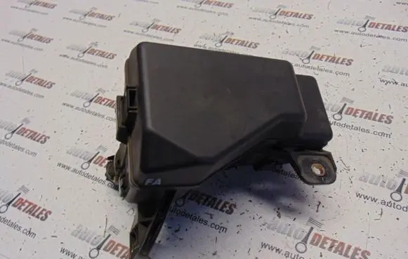 Toyota Corolla Verso E121 Fuse box set