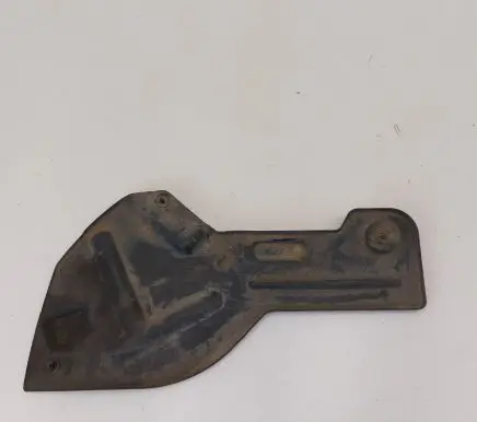 Front bumper skid plate/under tray