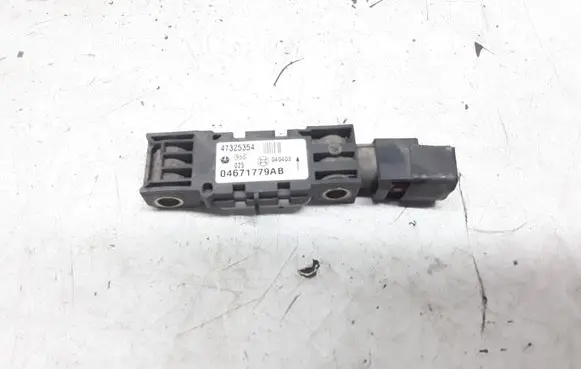 Chrysler Pacifica Airbag deployment crash/impact sensor 04671779AB
