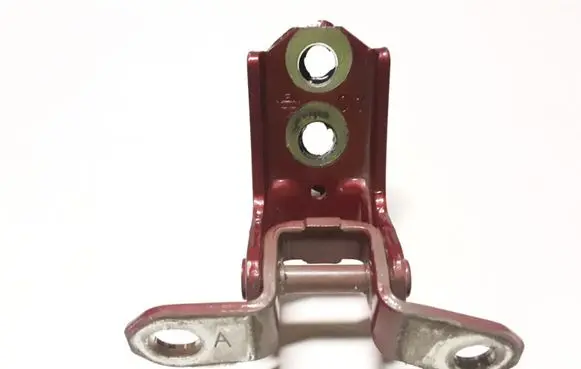Nissan Juke I F15 Rear door lower hinge