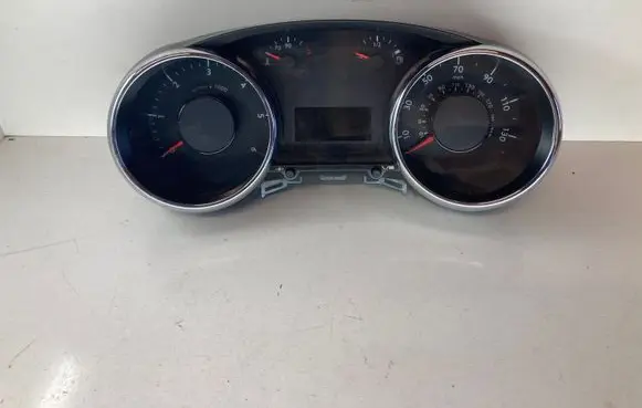 Peugeot 3008 I Speedometer (instrument cluster) 9666175180