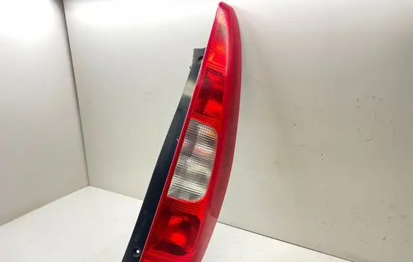 Mitsubishi Colt Rear/tail lights 8330A234 27950214
