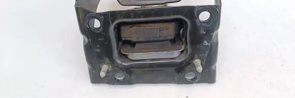 Peugeot 208 Engine mount bracket 9801521580 98066 58980