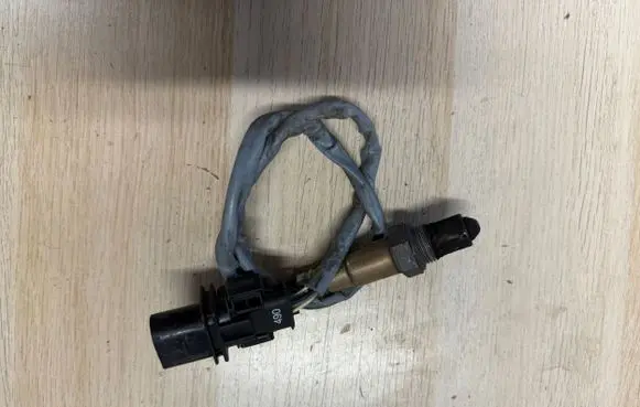 Volkswagen Golf SportWagen Lambda probe sensor 06J906262AA