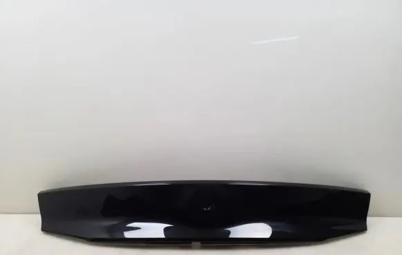 Nissan Leaf II (ZE1) Tailgate trim 908105SH0A