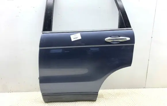 Honda CR-V Rear door