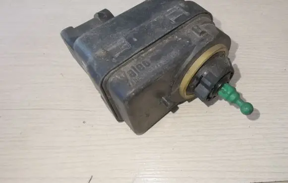 Renault Scenic I Headlight level adjustment motor 7700840141