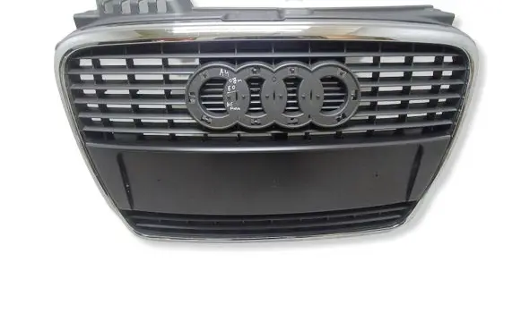 Audi A4 S4 B7 8E 8H Front bumper upper radiator grill 