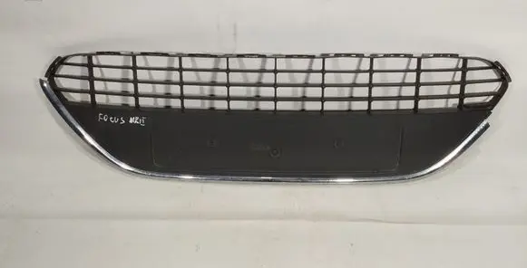 Ford Focus Front grill 8M5117B968BE