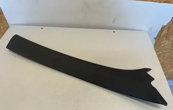 Mercedes-Benz C W204 (A) pillar trim A2046902226