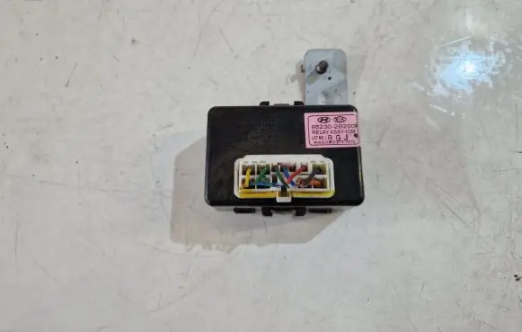 Hyundai Santa Fe Other control units/modules 952302B200