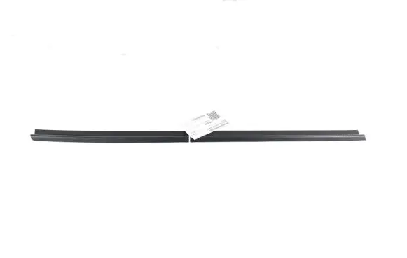 Dacia Spring Front door trim bar 