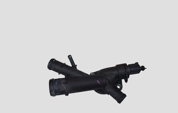 Volkswagen Golf VI Engine coolant pipe/hose 03L121131AA