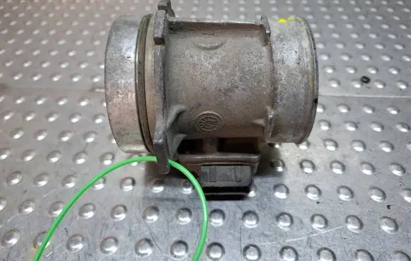Ford Mondeo MK I Mass air flow meter S27705727 93BB12B579BA