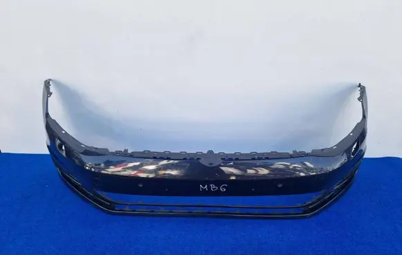 Volkswagen Golf VII Front bumper 5G0807221