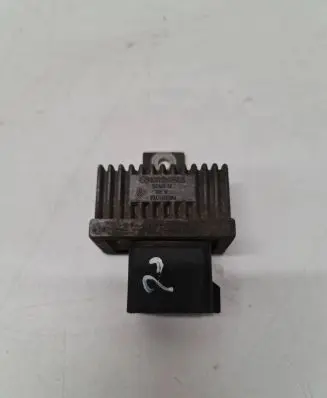 Renault Kangoo I Glow plug pre-heat relay 7700115078 8E01712