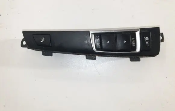 BMW 5 F10 F11 Parking (PDC) sensor switch 9202951