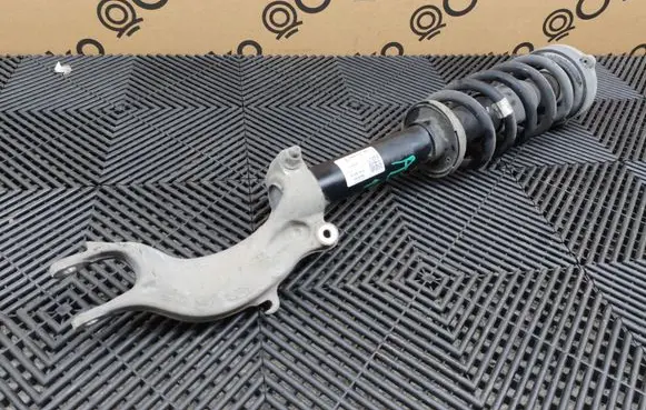 Audi Q7 4M Front shock absorber with coil spring 4M0031AB