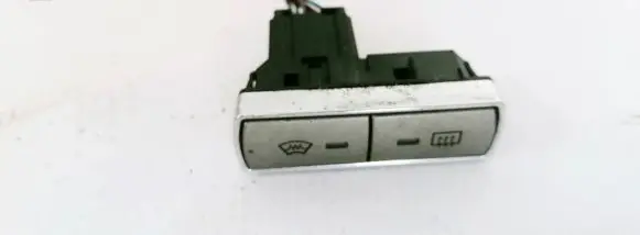 Windscreen/window heater switch