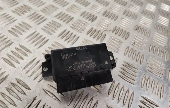 Nissan Qashqai Parking PDC control unit/module 285384ET1A
